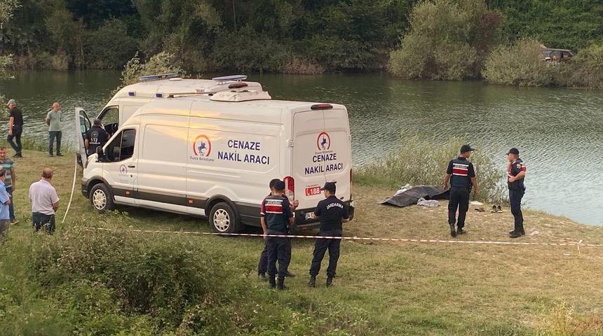 D&uuml;zce'de serinlemek i&ccedil;in g&ouml;lete giren kişi boğuldu
