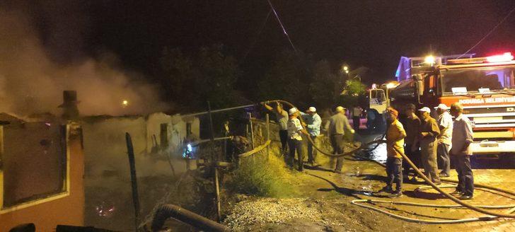 Çorum'da bir evde çıkan yangında 91 yaşındaki kadın yaşamını yitirdi G1