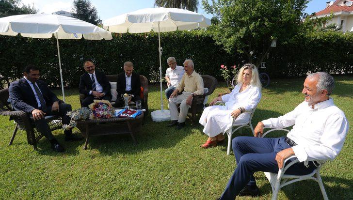 Trabzonspor Kulübünden kurucular ve eski başkana ziyaret G2