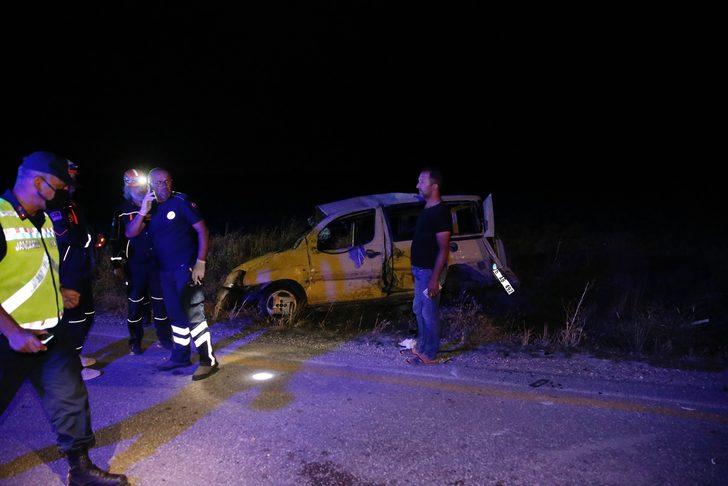 Eskişehir'de iki aracın çarpışması sonucu 1 kişi öldü 4 kişi yaralandı G2