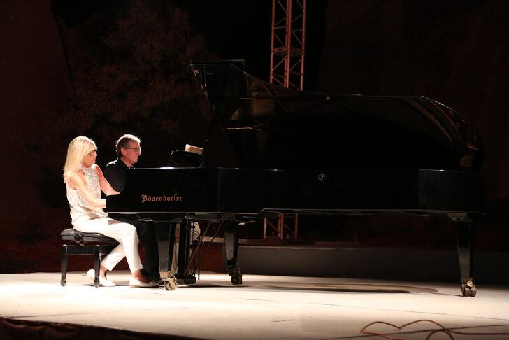 19. Uluslararası Gümüşlük Müzik Festivali'nde İngiliz piyanistler konser verdi G4