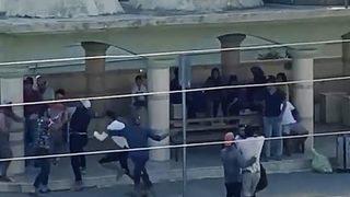 Fethiye'de Suriyeli grup arasında 'telefon alışverişi' kavgası! Sınır dışı edildiler