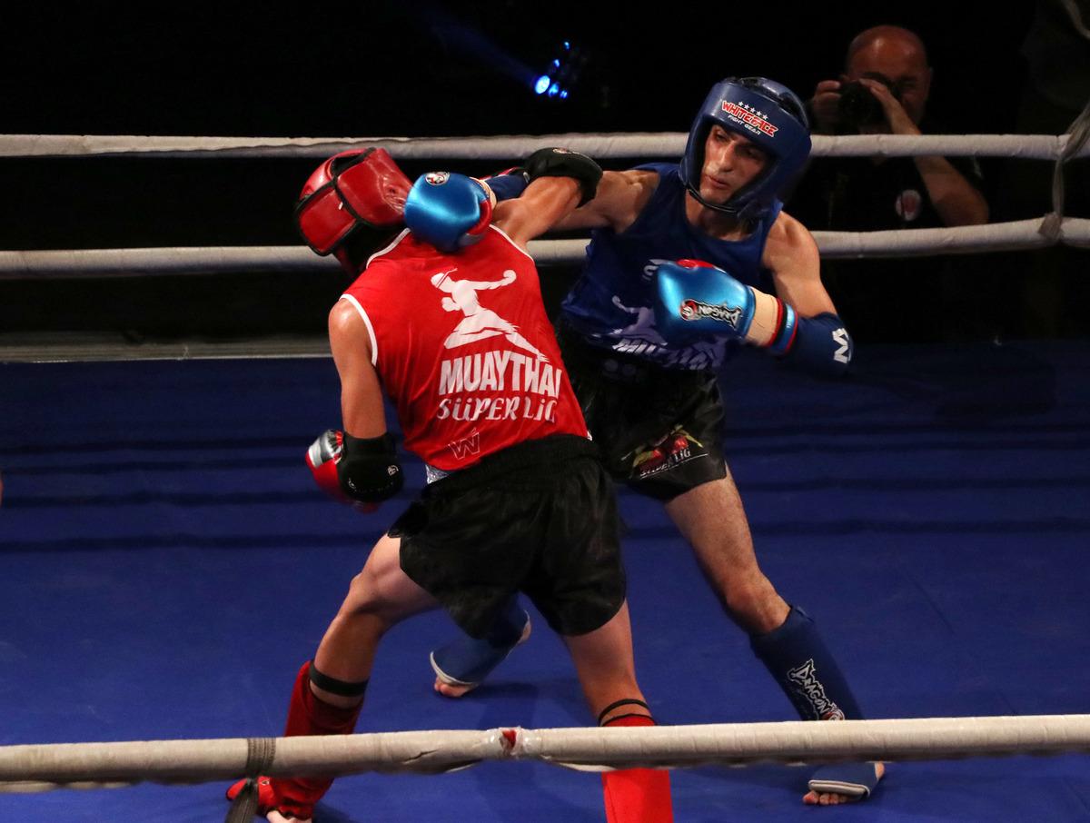 Spor Toto Muaythai S&uuml;per Ligi 2'nci ayak m&uuml;sabakaları, Manisa'da yapıldı