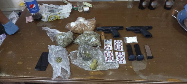 Mersin'de eylem hazırlığında oldukları değerlendirilen 2 PKK'lı terörist yakalandı G3