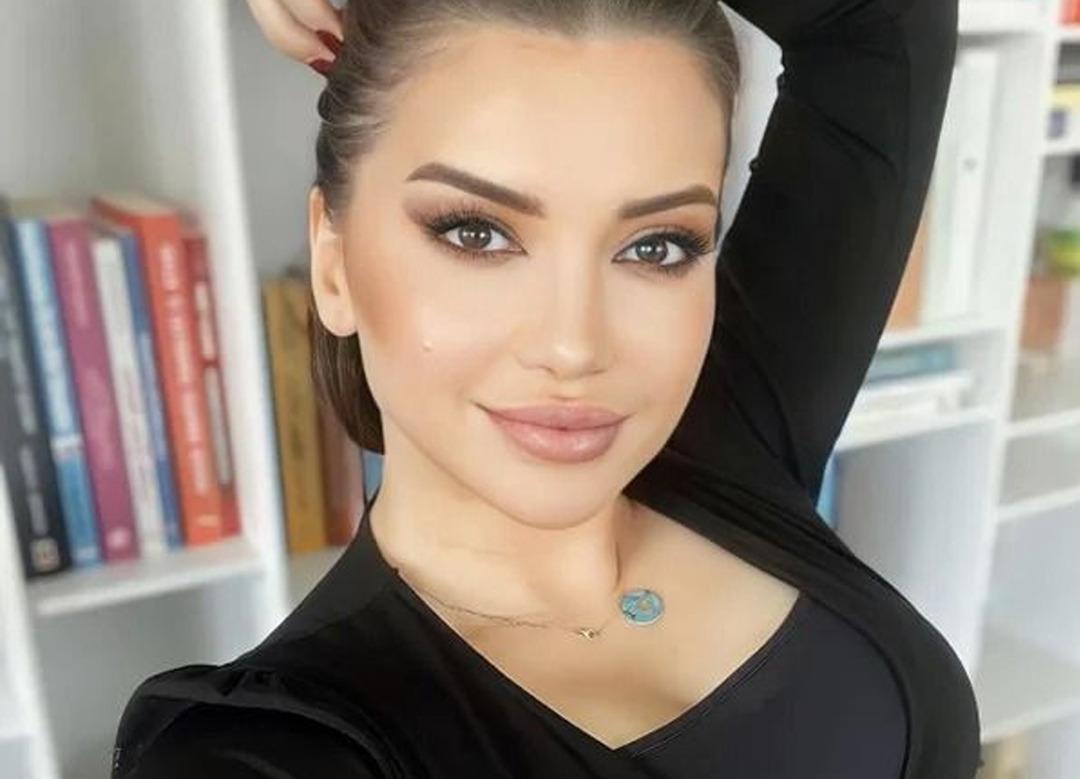 Psikolog Esra Ezmeci'ye gelen soru şaşkına &ccedil;evirdi! "Eşim cinsellik sırasında, komşu, sekreter, akraba..."