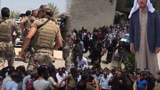 Jandarma aracından indirilirken saldırı düzenlendi! Hastane önünde toplandılar, takviye ekipler sevk edildi