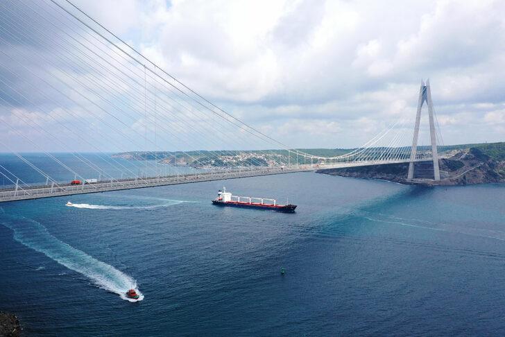 Ukrayna'dan yola çıkan mısır yüklü gemi İstanbul'dan hareket etti G5