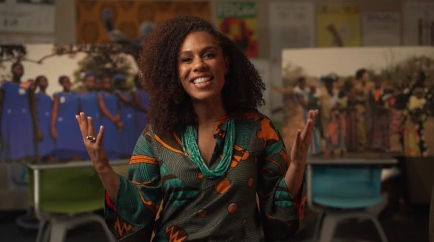 Evlatlık olduğunu biliyordu! Ama kraliyet ailesinden bir prenses olduğundan haberi yoktu