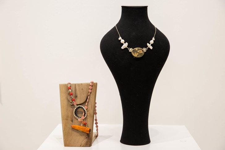 Bursa'da Türkmen takılarının yeniden yorumlandığı sergi ziyaretçilerin beğenisine sunuldu G1