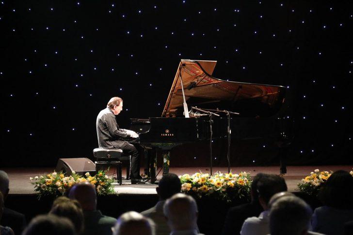 Fazıl Say'dan, Şevket Sabancı'nın vefat yıl dönümünde resital G2