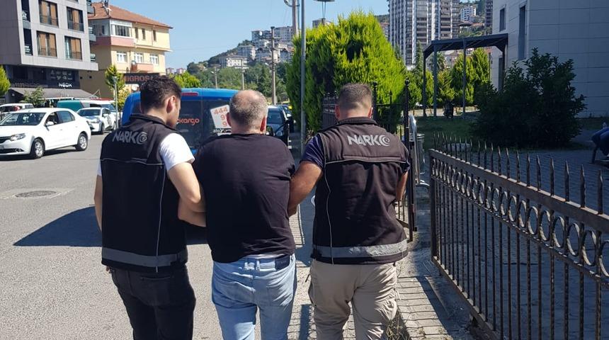 Zonguldak'ta uyuşturucu operasyonunda yakalanan 2 zanlı tutuklandı