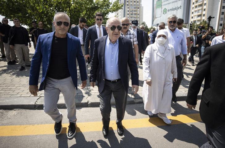 Zafer Partisi Genel Başkanı Özdağ, ÖSYM önünde açıklamalarda bulundu: G3