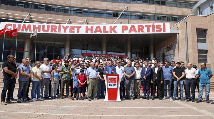 CHP'li Ağbaba, akaryakıt istasyonları mühürlenen iş yeri sahipleriyle basın açıklaması yaptı: G4