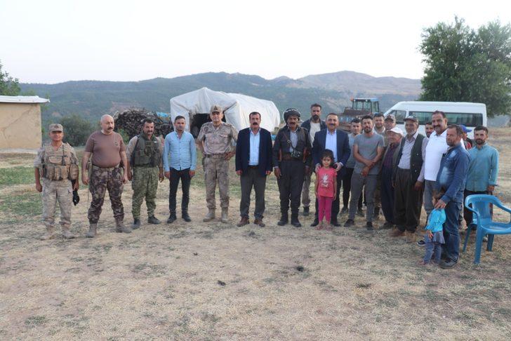 Siirt Valisi Hacıbektaşoğlu, Herekol Dağı eteklerindeki Çemikare Yaylası'nı ziyaret etti G3