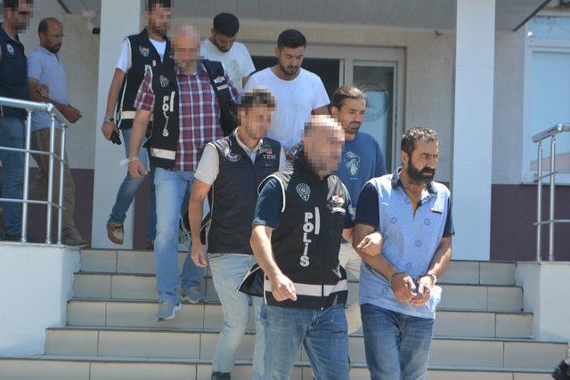 Yunanistan'a yasa dışı gitmeye çalışan 3'ü PKK üyesi 6 kişi yakalandı