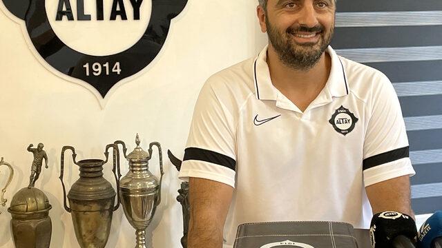 Altay'da 2019'da futbolu bırakan Murat Uluç'a yeniden lisans çıkarıldı