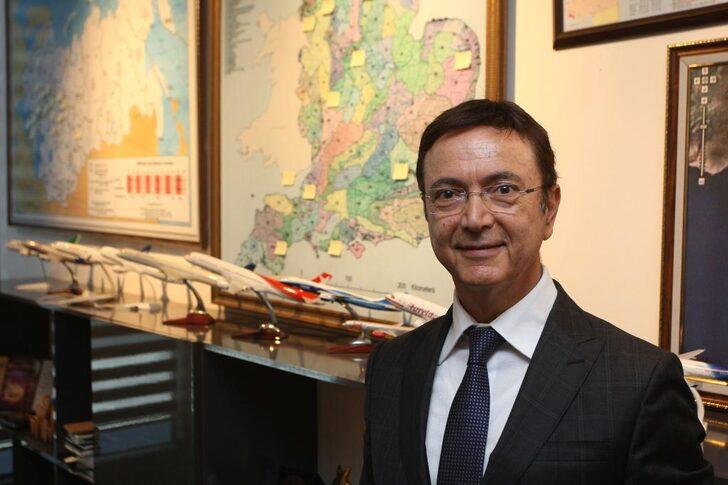 Muğla'ya gelen Özbek turistler lokum ve çiçeklerle karşılandı G5