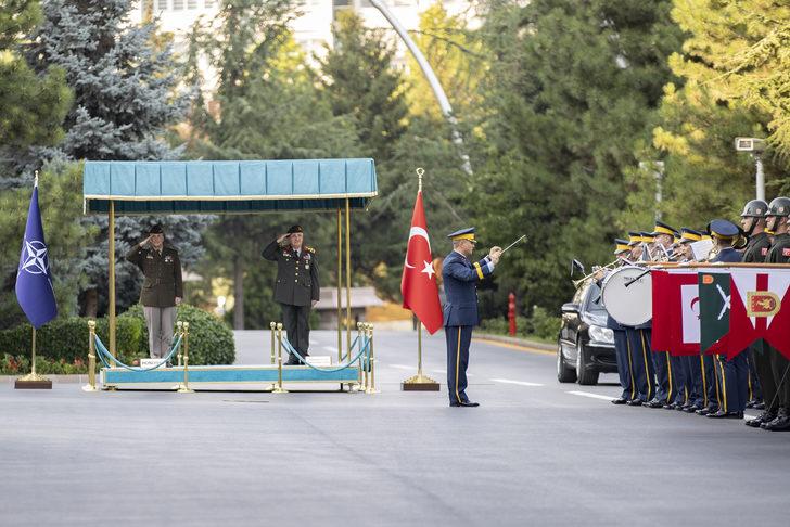 Genelkurmay Başkanı Orgeneral Güler, NATO Avrupa Müttefik Yüksek Komutanı Orgeneral Cavoli ile görüştü G2