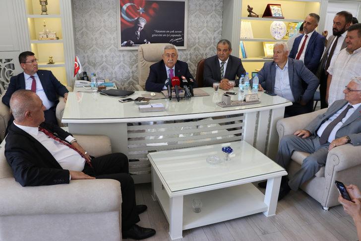 TESK Genel Başkanı Palandöken'den, Kütahya Esnaf ve Sanatkarlar Odaları Birliğine ziyaret G1