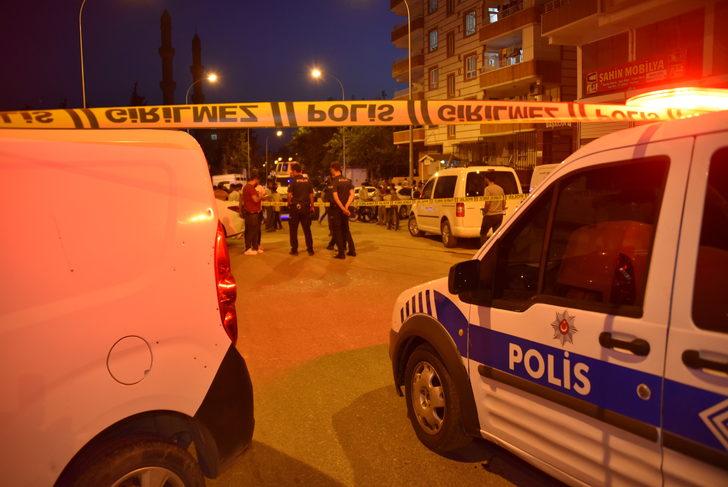 Şanlıurfa'da silahlı kavgada yoldan geçen anne ile 2 çocuğu yaralandı G4