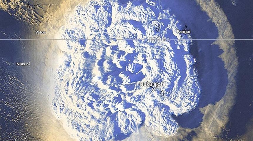 NASA'dan Tonga'daki yanardağ patlaması açıklaması: Daha önce hiç böyle bir şey görmemiştik