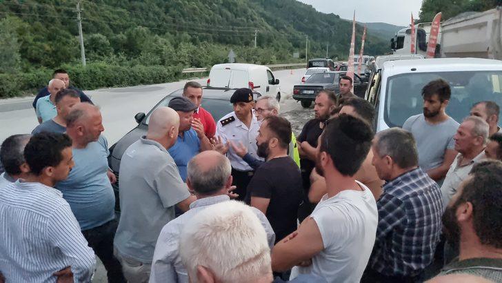 Düzce'de çimento fabrikası eylemi G4