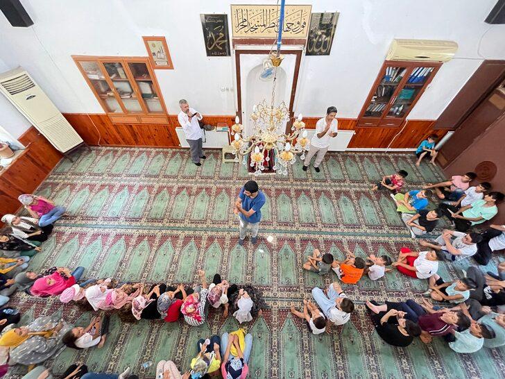 Adıyaman'da Kur'an kursu öğrencileri işaret dili öğreniyor G1