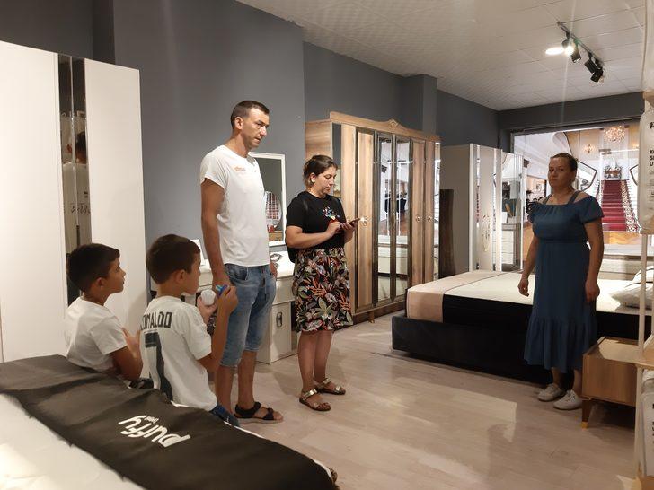 Pazar alışverişinden sonra şimdi de… Bulgaristan vatandaşları listeye mobilyayı da ekledi! G1