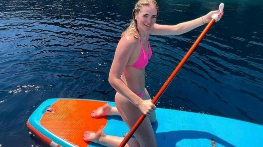 Norveç'te ortalığı ayağa kaldıran poz! Adalet Bakanı Emilie'nin fotoğrafı olay oldu