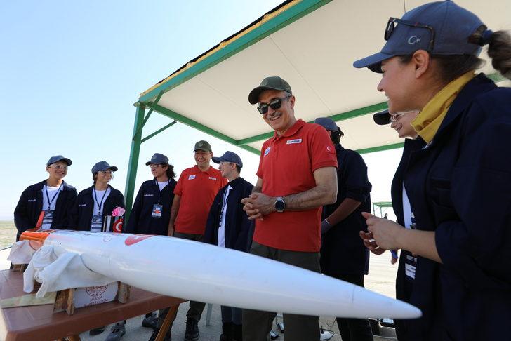 Cumhurbaşkanlığı Savunma Sanayii Başkanı İsmail Demir, Aksaray'da Roket Yarışları'nı izledi: G4