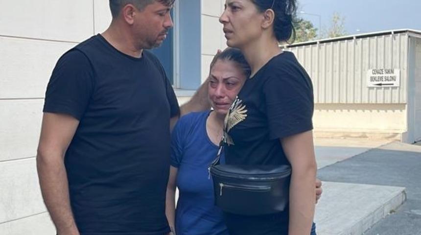 Antalya'da hareket halindeki otomobilden düşen bebek öldü