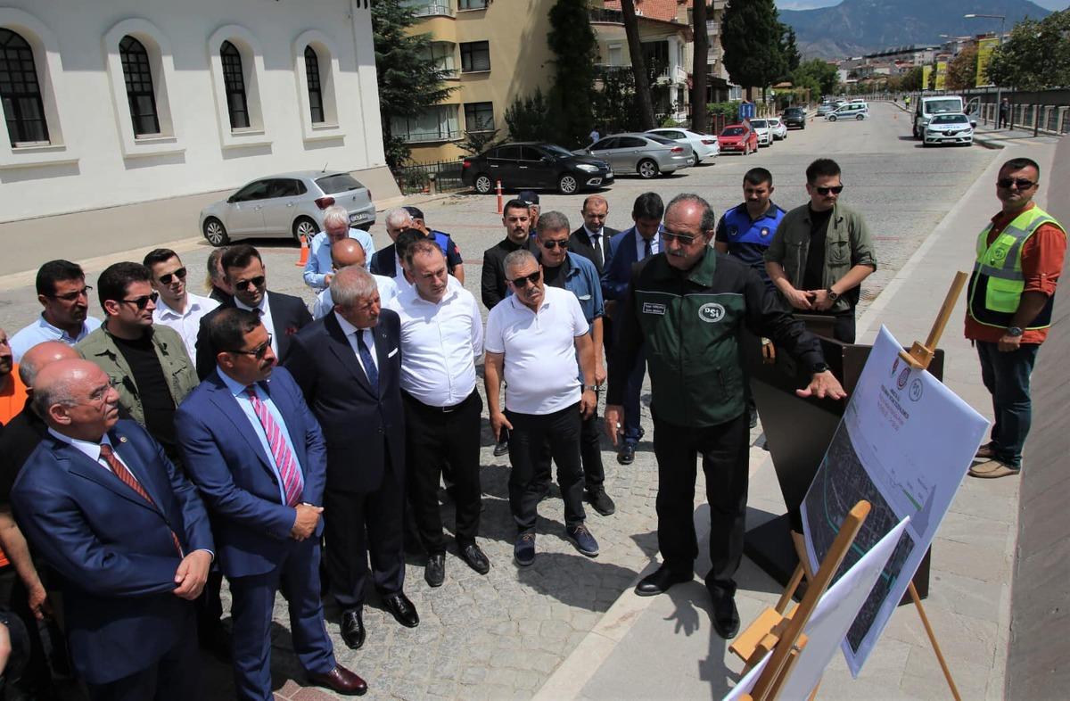 Amasya'da Yeşilırmak Nehri Temizleme, Islah ve Rekreasyon Projesi başladı