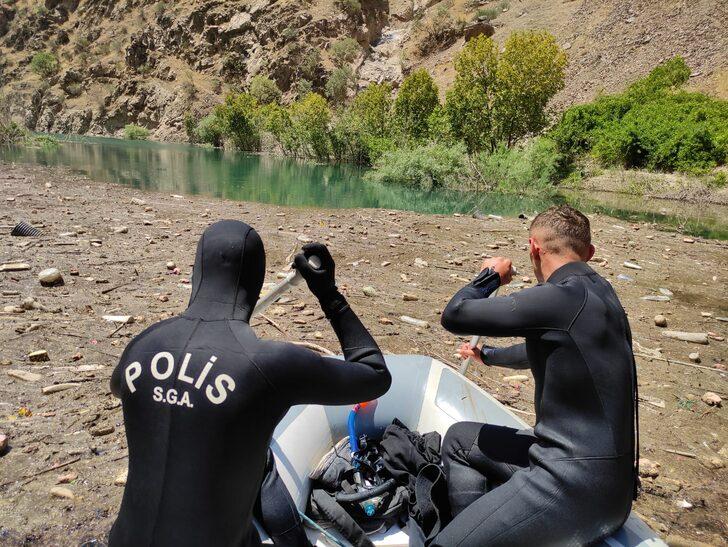 Müküs Çayı'nda akıntıya kapılan hemşire Ayvalıbağ köyü mevkisinde aranıyor G1