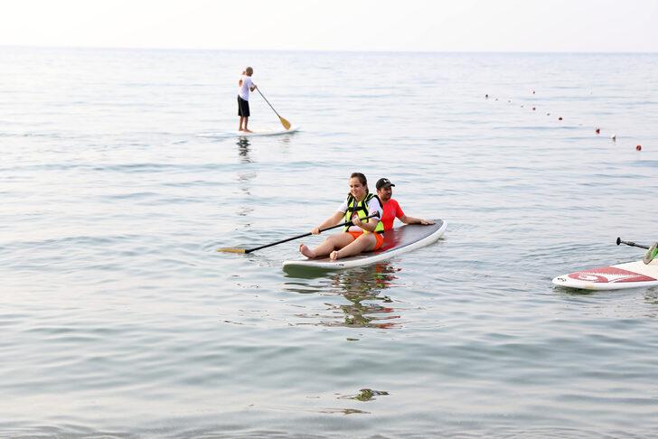 Alanya'da engelli bireylere kürek sörfü eğitimi G5
