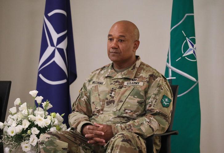 NATO Müttefik Kara Komutanlığında devir teslim töreni yapıldı G4