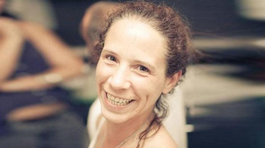 Kemoterapiyi reddetti kendi idrarını i&ccedil;iyor