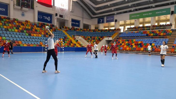 A Milli Kadın Hentbol Takımı, hazırlık maçında İran'ı 37-22 yendi G3