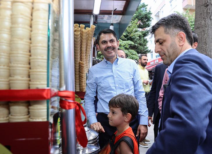 Çevre, Şehircilik ve İklim Değişikliği Bakanı Kurum, Bağcılar'da vatandaşlara hitap etti: G2