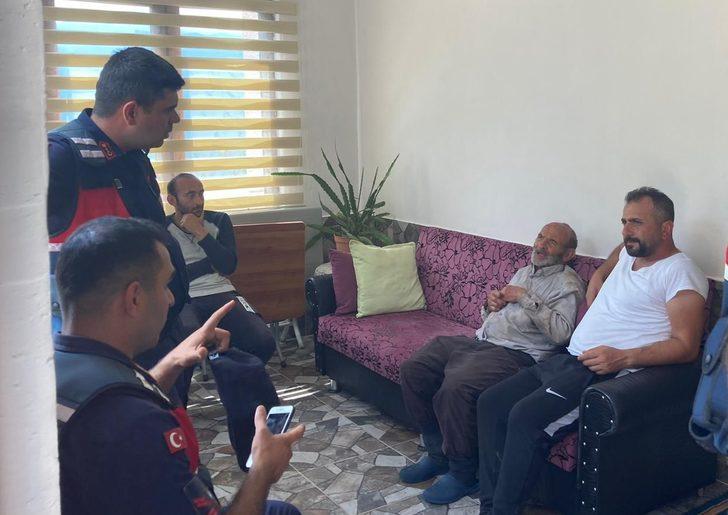Artvin'de kaybolan yaşlı adam başka köyde bulundu G3