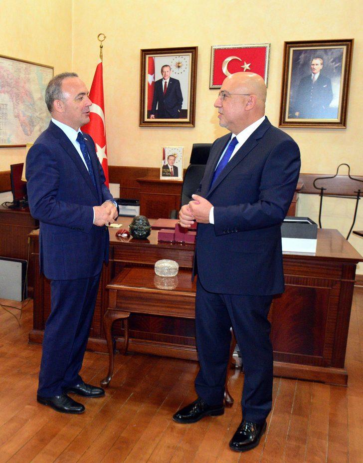 Ardahan Valisi Öner, Türkiye'nin Tiflis Büyükelçisi Orbay’ı ziyaret etti G2