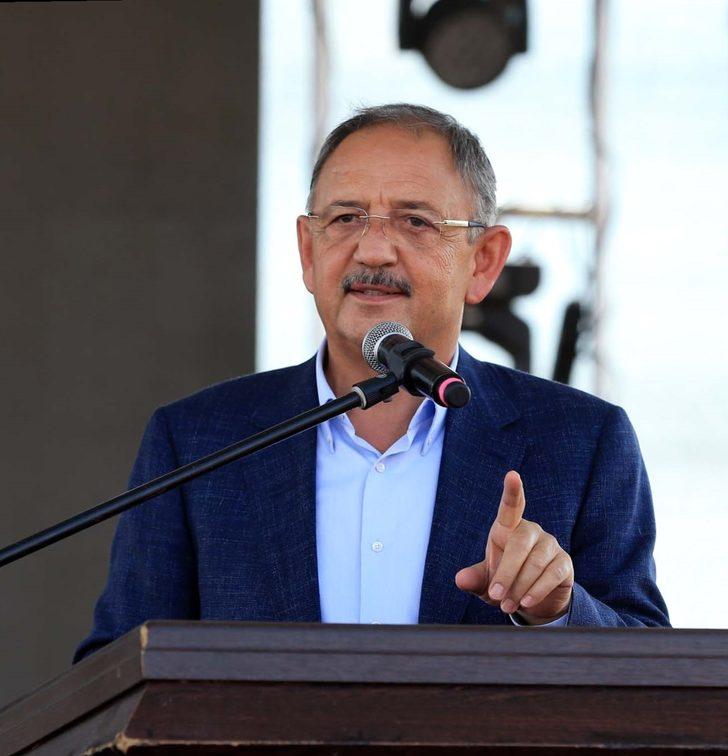 AK Parti Genel Başkan Yardımcısı Özhaseki, Uşak'ta Gurbetçi Festivali'nin açılışında konuştu: G3