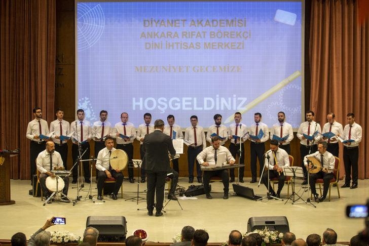 Diyanet İşleri Başkanı Erbaş, Ankara Rıfat Börekçi Dini İhtisas Merkezi mezuniyet programına katıldı G5