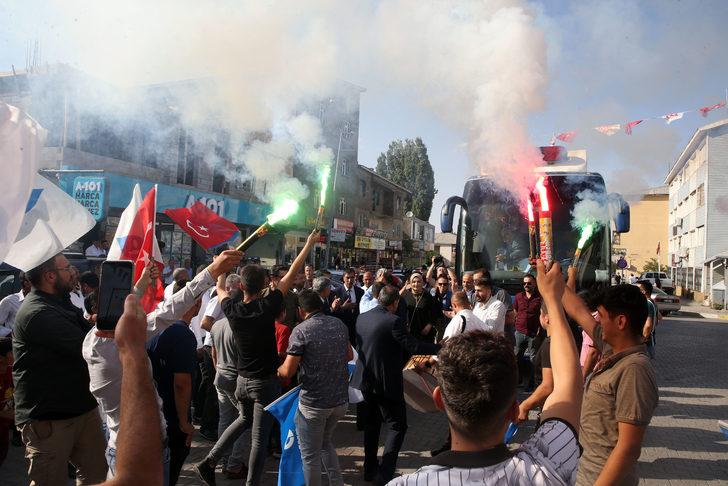 DEVA Partisi Genel Başkanı Babacan, Muş'ta parti binasının açılışına katıldı G5