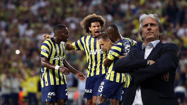 Son dakika haberi: Fenerbahçe Slovacko'yu 3-0 mağlup etti! Sarı-Lacivertliler yeni transferleriyle güldü