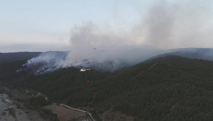 GÜNCELLEME - Balıkesir'de çıkan orman yangınına karadan ve havadan müdahale ediliyor G5