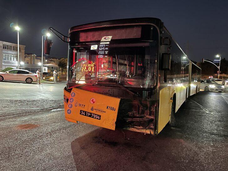 Arnavutköy'de İETT otobüsü ile iki araç çarpıştı, hamile kadın yaralandı G3