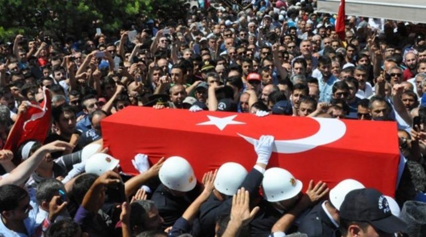 Sur'dan acı haber: Bir asker şehit