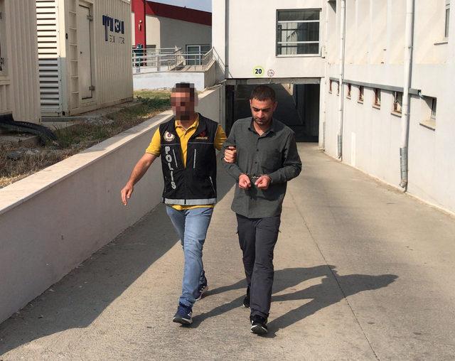 Adana'da kargoya verilmiş kolilerde 48 kilo 500 gram esrar ele geçirildi