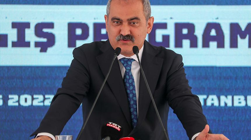 Bakan Özer, "Bunu ilk defa açıklıyorum" diyerek duyurdu! Kültür Tarihi dersi geliyor