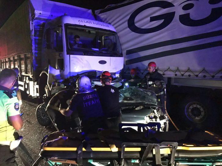 Anadolu Otoyolu'ndaki trafik kazasında 3 kişi yaşamını yitirdi G4